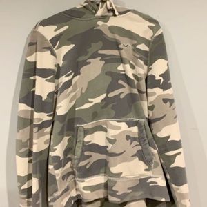 Never worn camouflage Hollister hoodie